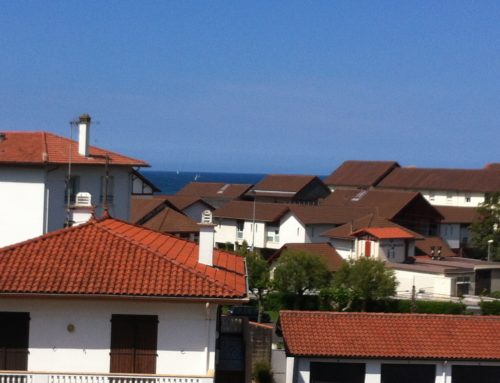 HENDAYE-T2 – aperçu mer à 200m de la plage